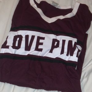 VS t-shirt